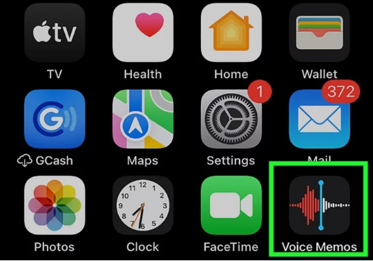 Voice Record on an iPhone 13